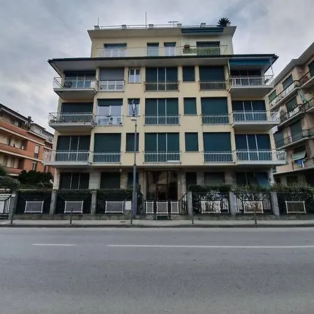 Centro A 1 Min Dal Mare Fino A 4 Ospiti Apartman